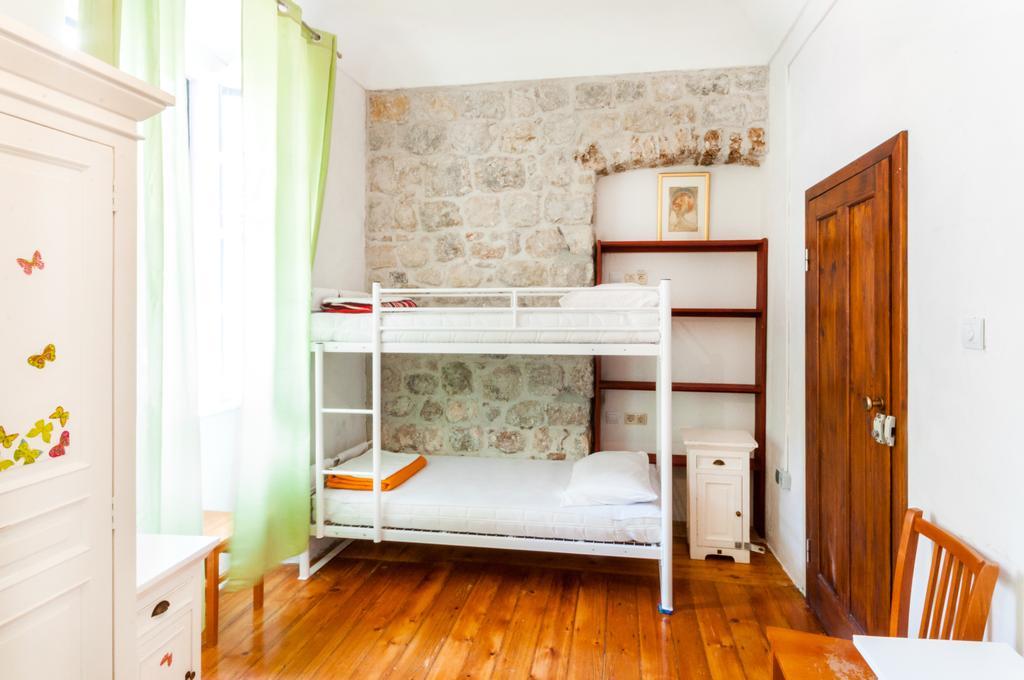 Old Town Hostel Дубровник Екстер'єр фото