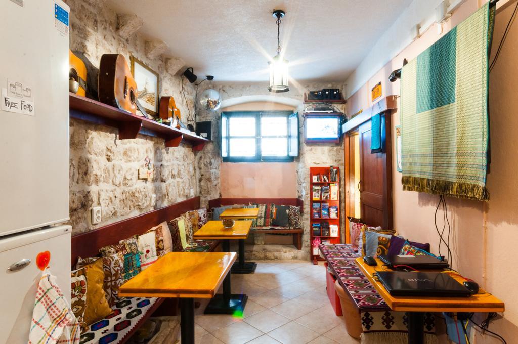 Old Town Hostel Дубровник Екстер'єр фото